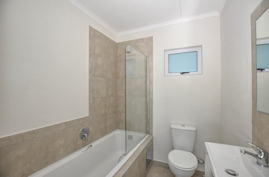 2 Bedroom Property for Sale in Highbury Western Cape
